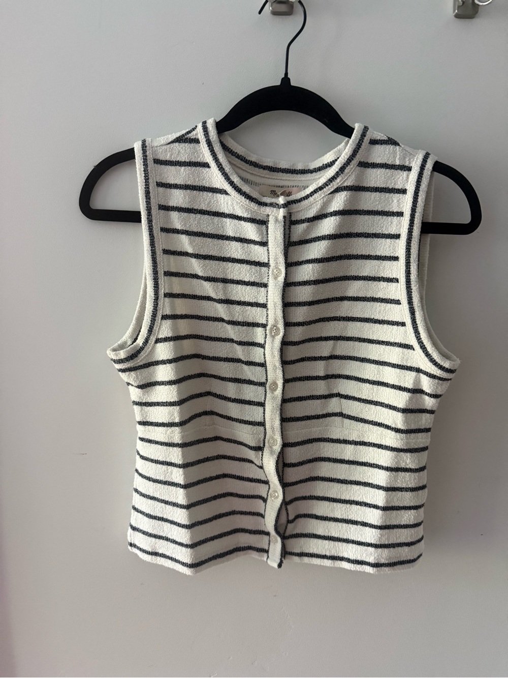 Madewell White Knit Sleeveless Button-Front Top with Black Stripes